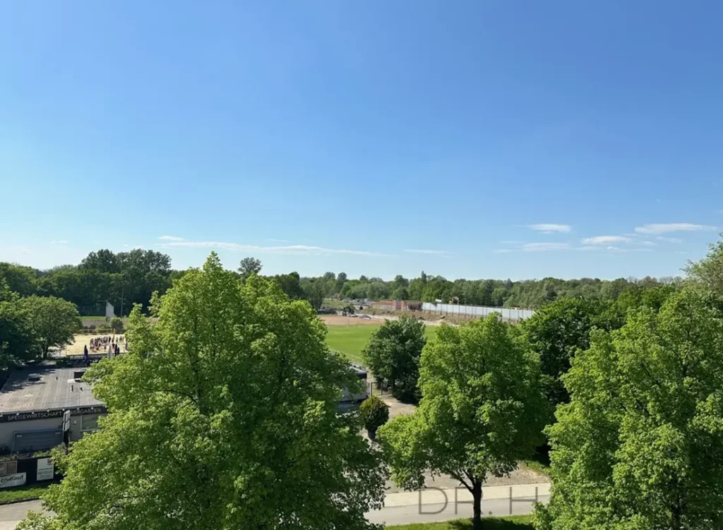 7d23e669-1e1b-498c-8f73-bb10c800eced-1809026273