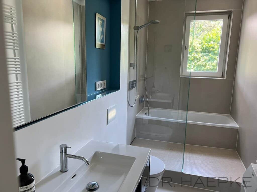 6f757f4a-b2e1-4e79-8895-ab01b96b063b