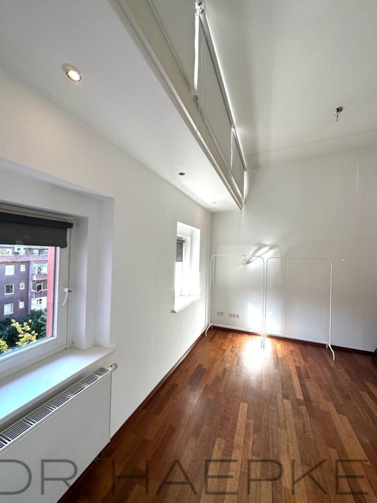 1171ec95-5810-4608-aed7-50a55eaa8183