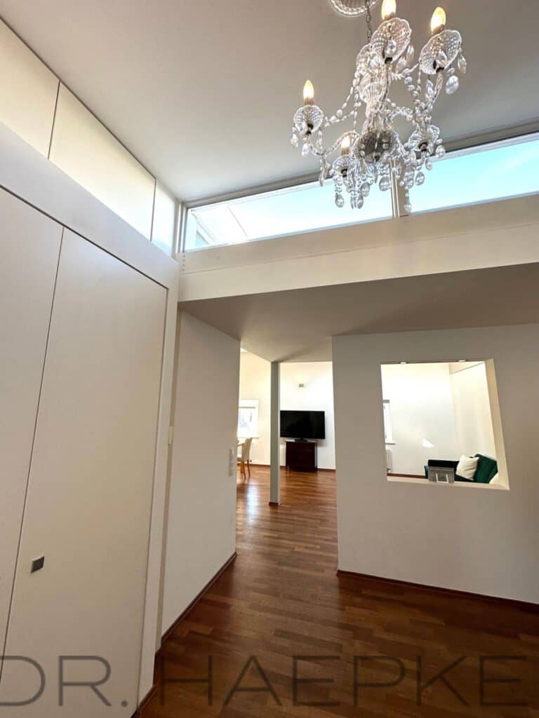 2b53b8fe-02ef-4d99-bab7-b7f4e588ef4f