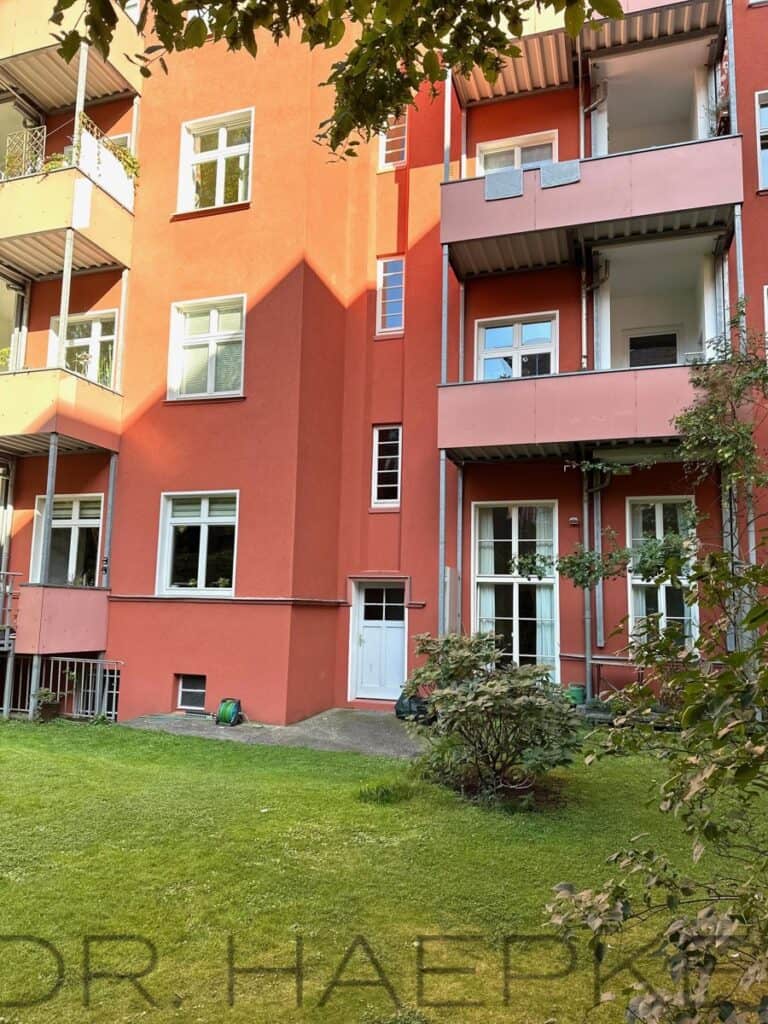 9dbe52f2-a75a-4a4d-a316-fd4be0ce3768