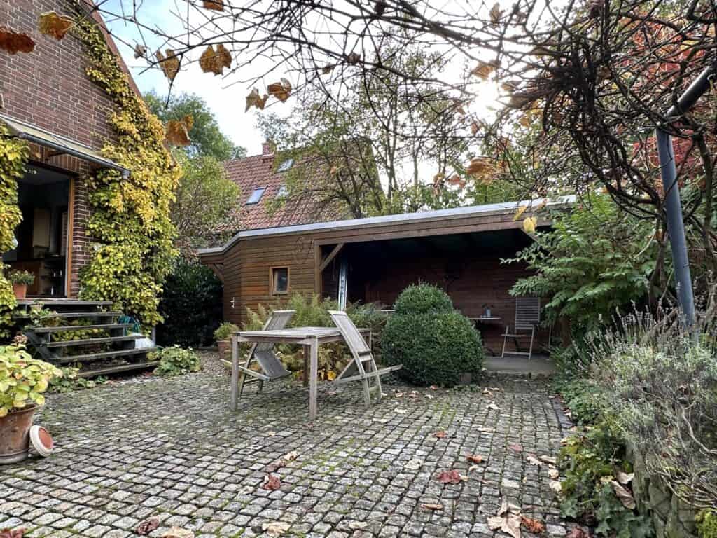 aea1249c-ab77-4f05-8432-cd3e00ec9190