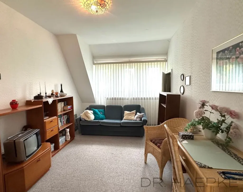 1eb3ad73-7a66-4f2e-ae1b-b7be1e4963b3-1820901213