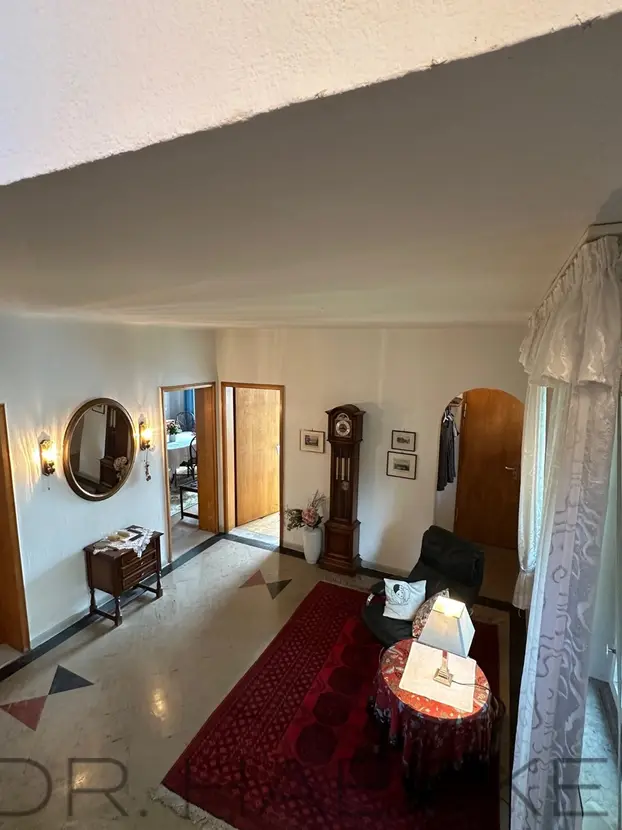 1f8ed4a6-8268-480f-8bb8-f3bf8f806e39-1820901260