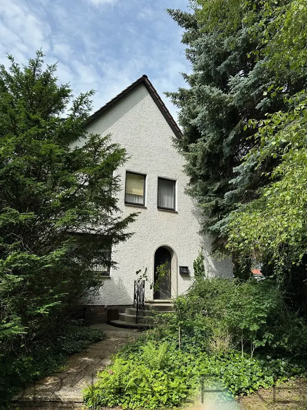 4b7037dc-be32-4676-a4e4-43a6ee1d1956-1820901300