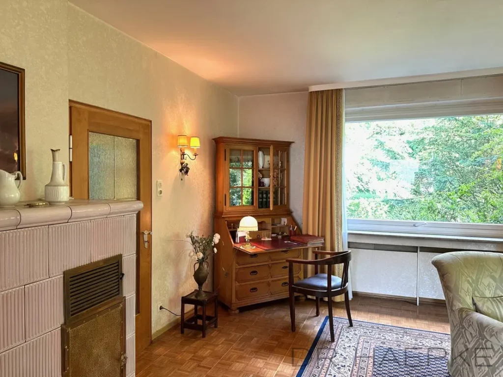 b92bc0c9-29d0-4647-896e-7af7f9d4434c-1820901097