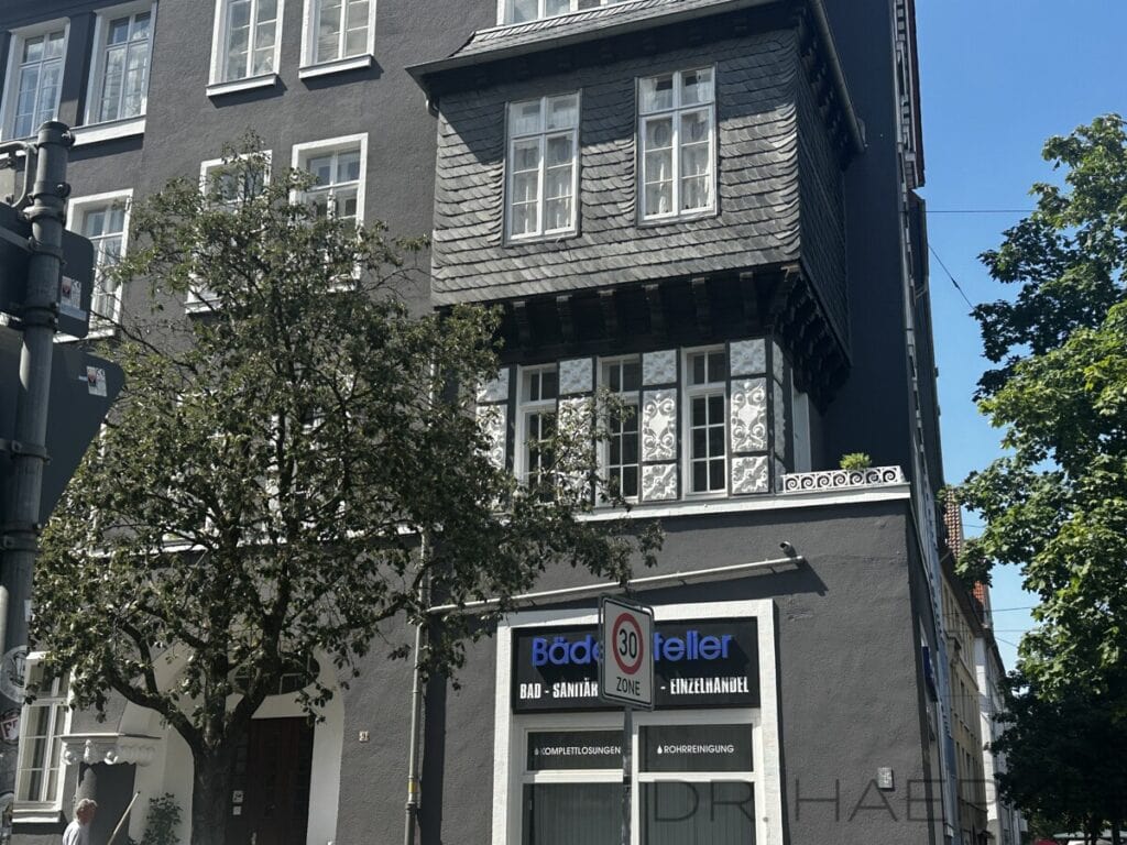 Einer der beiden Balkone