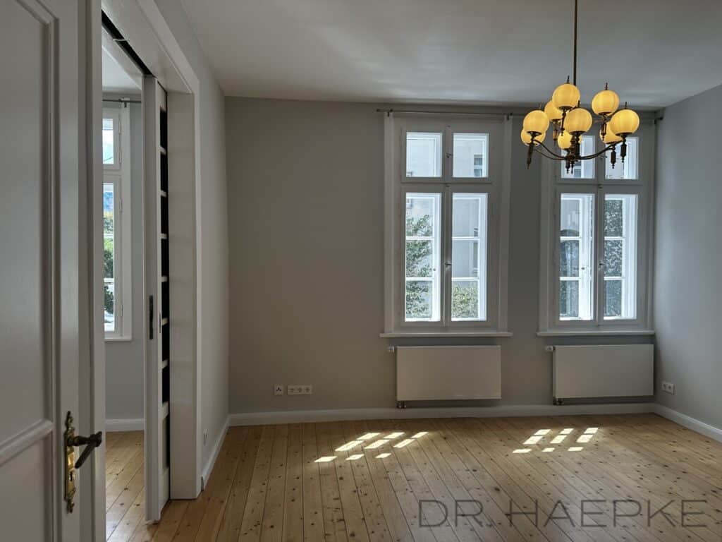 IWohnzimmer mit Schiebetür